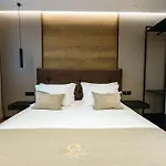 فندق Cuni Luxury ساراندا
