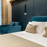فندق Cuni Luxury