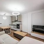 فندق Cuni Luxury ساراندا