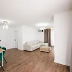Cuni Luxury