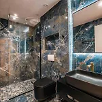 Cuni Luxury فندق 4*
