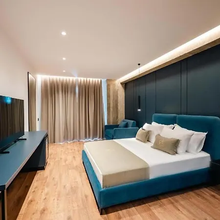 Hotell Cuni Luxury