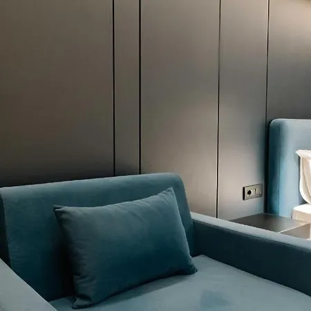 Cuni Luxury