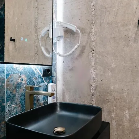 Cuni Luxury Hotel 4*