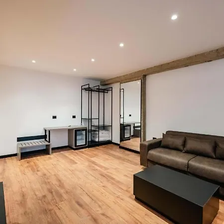 Cuni Luxury 4* Sarandë