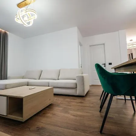 Hotell Cuni Luxury