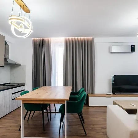 Cuni Luxury Hotel 4*