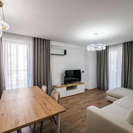 Cuni Luxury Hotel 4*