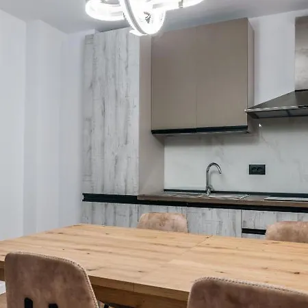 Hotell Cuni Luxury Sarandë