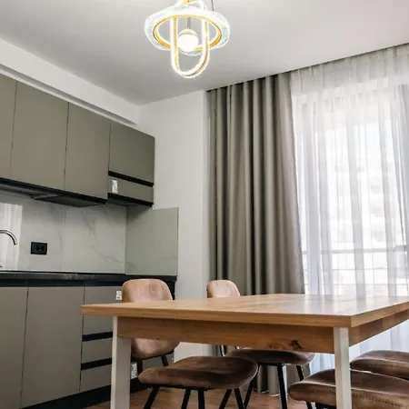 Cuni Luxury Hotell Sarandë