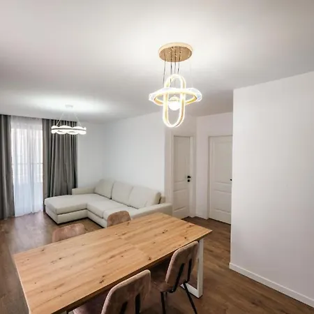 Cuni Luxury 4*