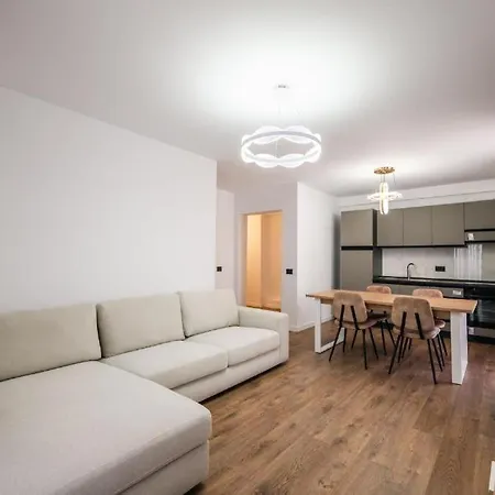 Cuni Luxury 4* Sarandë